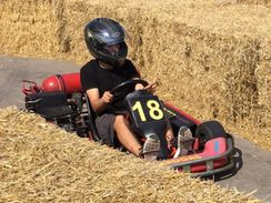 Sauberes Gokart-Rennen mit Biogas als Treibstoff