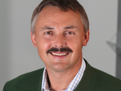 Vorstandsmitglied Ludwig Schurm zum Ökonomierat ernannt